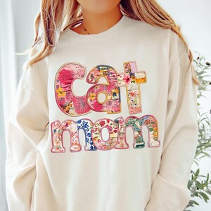 Cat Mom PNG, Cat Mama Png, Paw Mom Png, Cat Lover Png, Fur Mom Png, Faux Embroidery Png, Mom Shirt Png, Cat Mom Png, Floral Cat Mom Png