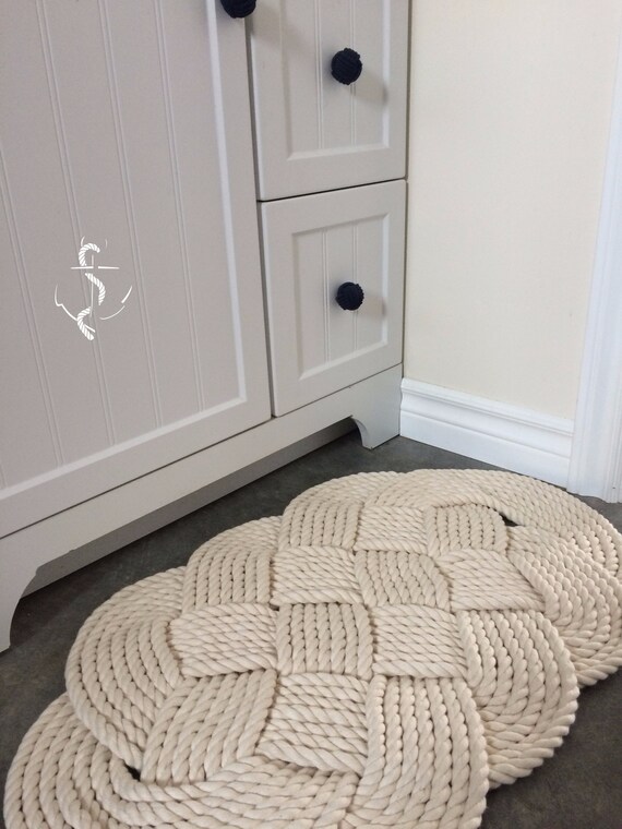 cream bathroom mats