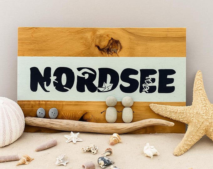 Wand Holz Deko Regal oder Fensterbank innen 29cm als Maritimes Wandbild mit Treibholz Deko und Deko mit Strandgut von der dänischen Küste.