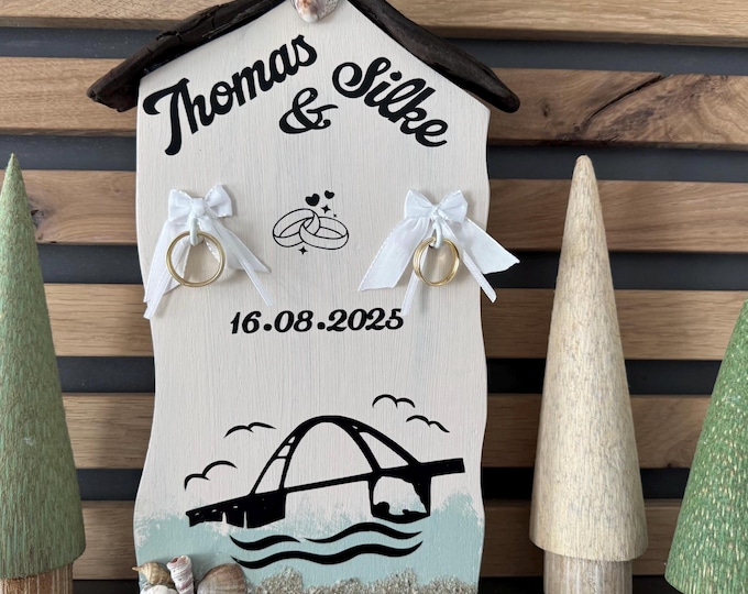 Das andere Ringkissen personalisiert, Kleine Deko Häuser aus Holz mit Treibholz Deko von der dänischen Küste, Handmade.