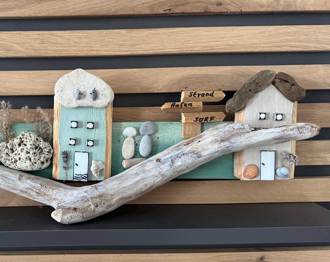 Maritime Deko, kleine Deko Häuser aus Holz als Wand Holz Deko. Ein Geschenk für Lieblingsmensch mit Nordsee Deko und Ostsee Deko.
