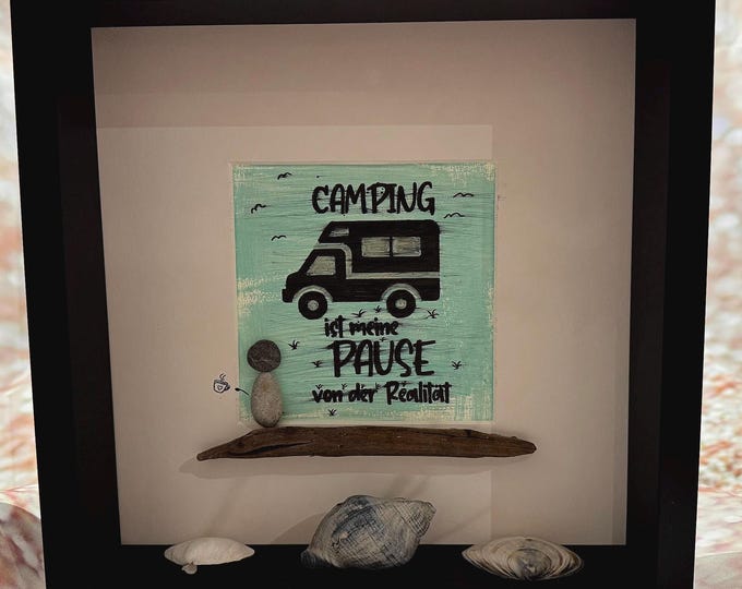 Motorhome decoration for campers in a picture frame, a personalized gift with Baltic and North Sea beach finds. Maritime decoration
