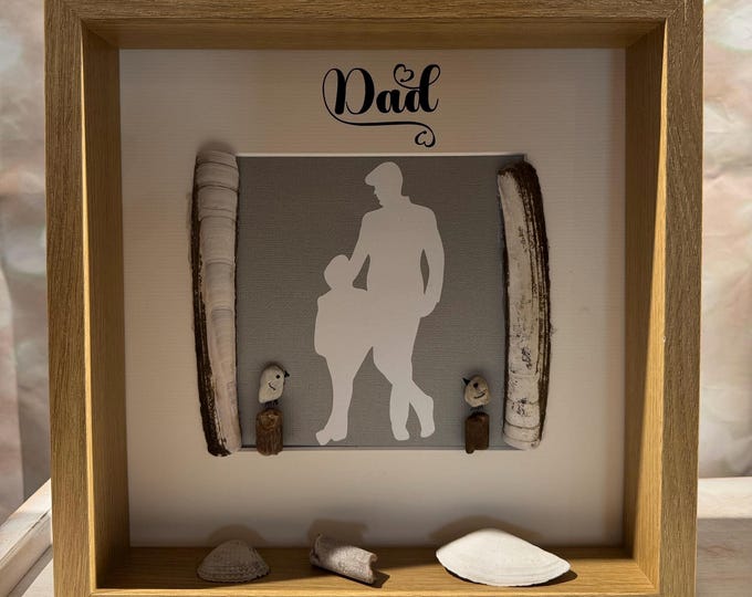 Personalisierte Geschenke Handmade Vater und Sohn. Mit maritime Deko der Küste. Ein Geburtstagsgeschenk für den Mann oder zum Vatertag.