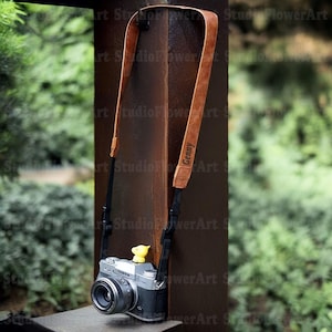 Camera Strap, Personalized Camera Strap Leather, Custom Name Photographer Gift, DSLR SLR Camera Straps Canon Nikon SONY Fuji micro