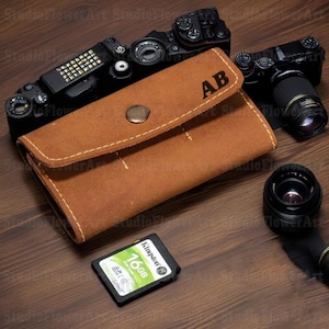 Porte-cartes SD en cuir personnalisé avec 6 emplacements pour cartes, étui en cuir pour carte SD pour carte mémoire d'appareil photo, cadeau pour carte mémoire au design minimaliste