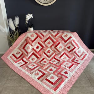 PDF - Heart to Heart Beginner Friendly Log Cabin Quilt Pattern