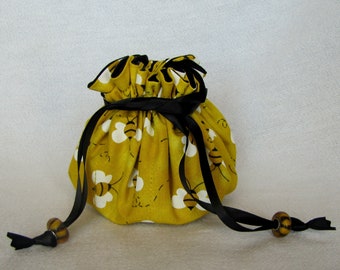 Jewelry Pouch - Medium Size - Treasure Bag - BUMBLE BEE BUZZLE