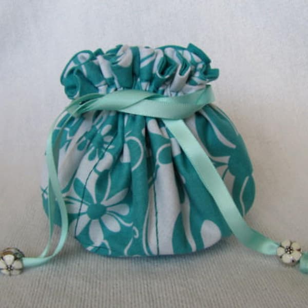 Fabric Jewelry Bag - Medium Size - Jewelry Tote - Bag for Jewelry - COTTON WISP