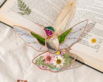 Hummingbird Stained Glass Suncatcher with Pressed Flowers , Cottage Garden Gift for Mom