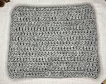 Gorro liso con orejas de gato: hecho a pedido