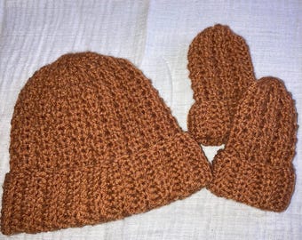 Gorro de bebé marrón claro con manoplas, bucle mixto uniforme