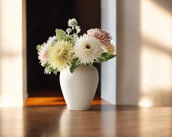 Handgjord vas i skandinavisk stil | 15 cm bohemisk keramisk vas | Enkel minimalistisk design | Trasig vit accent för heminredning