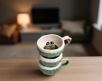 Handmade Frog Mug – Cute Ceramic Cup with Frog Figurine, 250 ml Animal Lover Gift