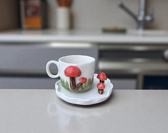 Handgemachte Pilztasse - Elegante Keramiktasse mit Golddetails, wunderliche Kaffeetasse