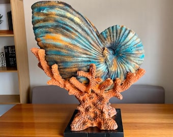 Handmade Coral Seashell Vase Figurine – Coastal Nautical Home Decor 27x21cm