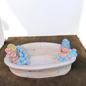 Handmade Designer Soap Dish – Unique Ceramic Bathroom Accessory
