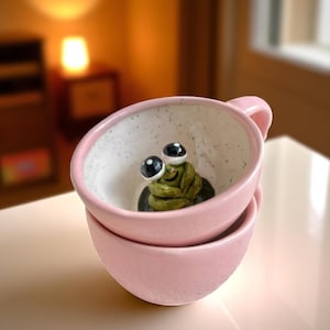 Handmade Pink Frog Mug – Cute Ceramic Cup with 3D Frog Figure, Gift for Animal Lovers