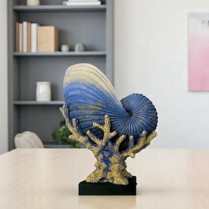 Handmade Coral Seashell Vase Decor – Coastal Ocean Theme 27x21cm