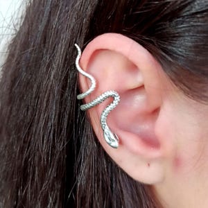 Handmade Silver Snake Ear Cuff – Single Adjustable Cartilage Earring for Women