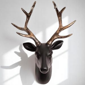 Handmade Deer Wall Bust – Rustic Animal Head Wall Decor 40x36cm