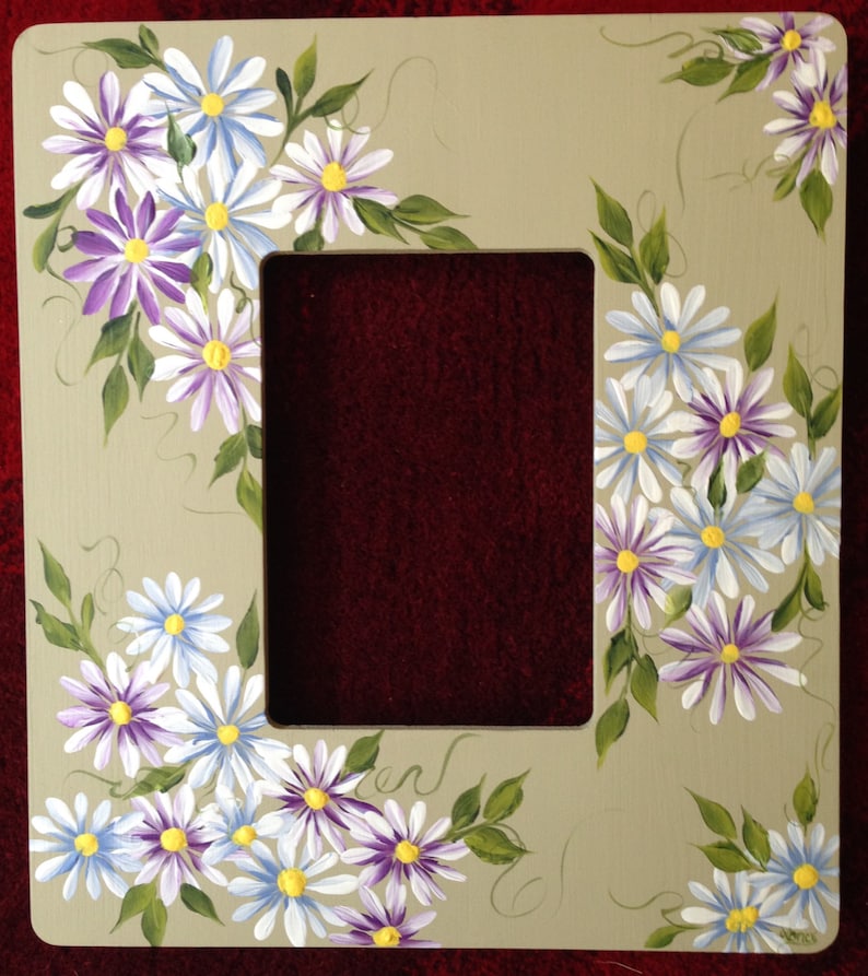 Frame and white hand painted measures 11 x 12.25 x 34 blues wood holds 5 x 7 photo daisies in purples