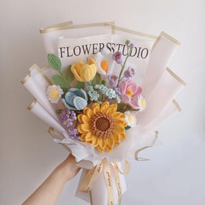 Strickblume, Geschenk, handmade, Valentine, gehäkelt