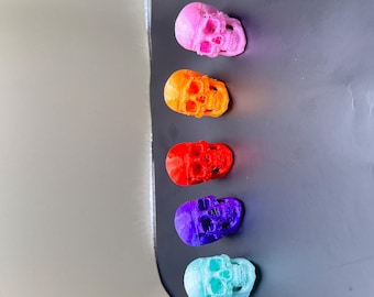 Mini 3D Printed Skull, Colorful Tiny Gothic Skull Decor, Desk Buddy, Spooky Shelf Trinket, Halloween Miniature