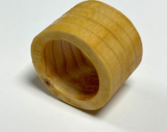 Tobogán de madera para el cuello Woggle de madera recuperada