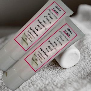 Moisturizing Face Cream, Face Moisturizer with Hyaluronic Acid 2. oz/ Handmade Gift for her