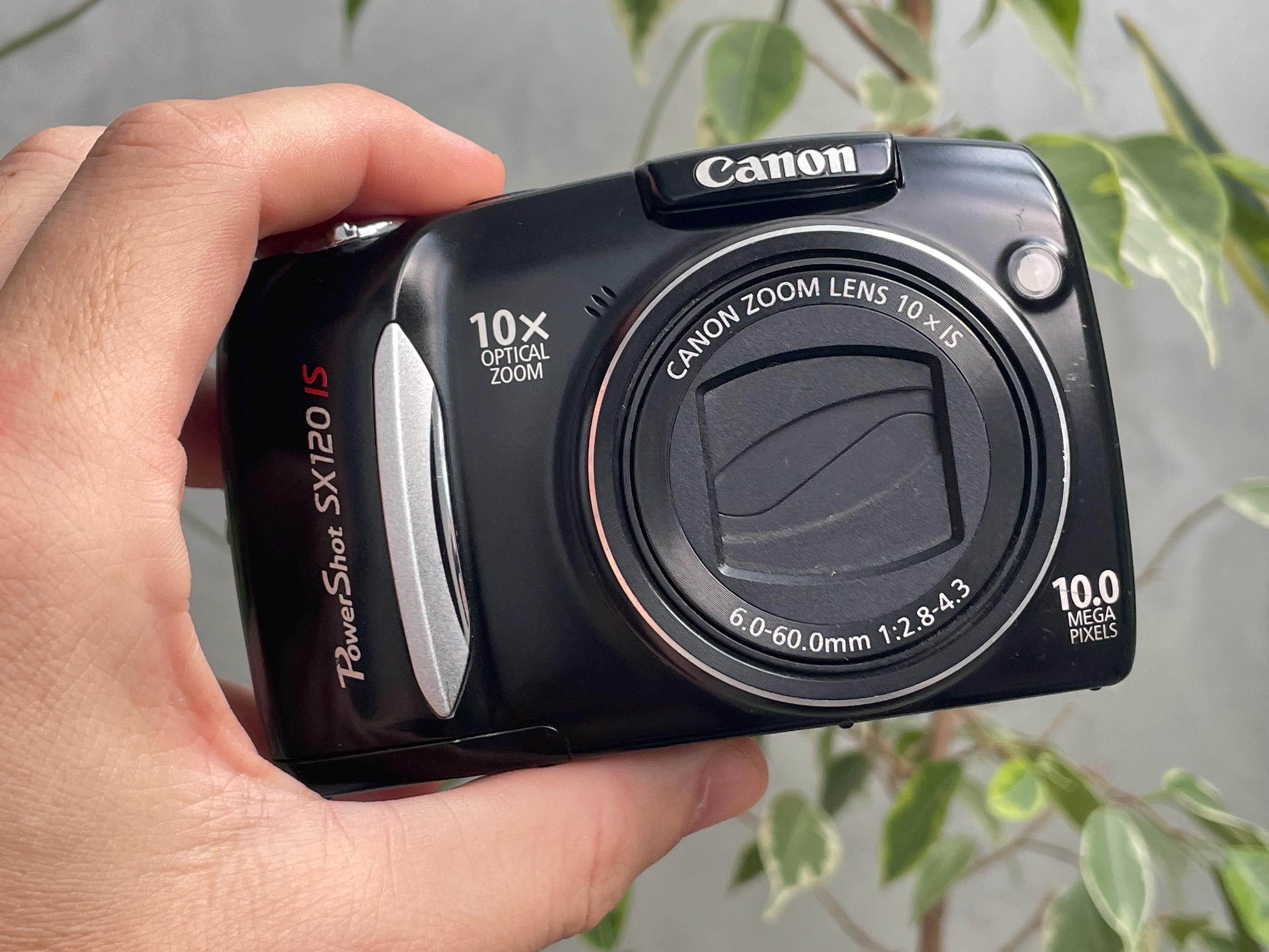 Canon Powershot SX120 IS Digital Camera – 10MP – 10x Optical Zoom