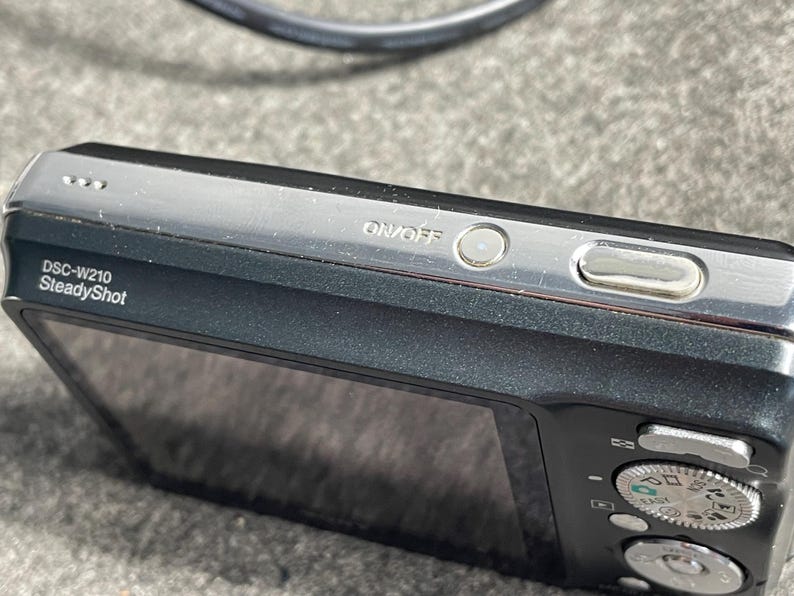 Sony Cyber-shot DSC-W210 Digital Camera: 12.1MP Carl Zeiss Lens, 4x ...