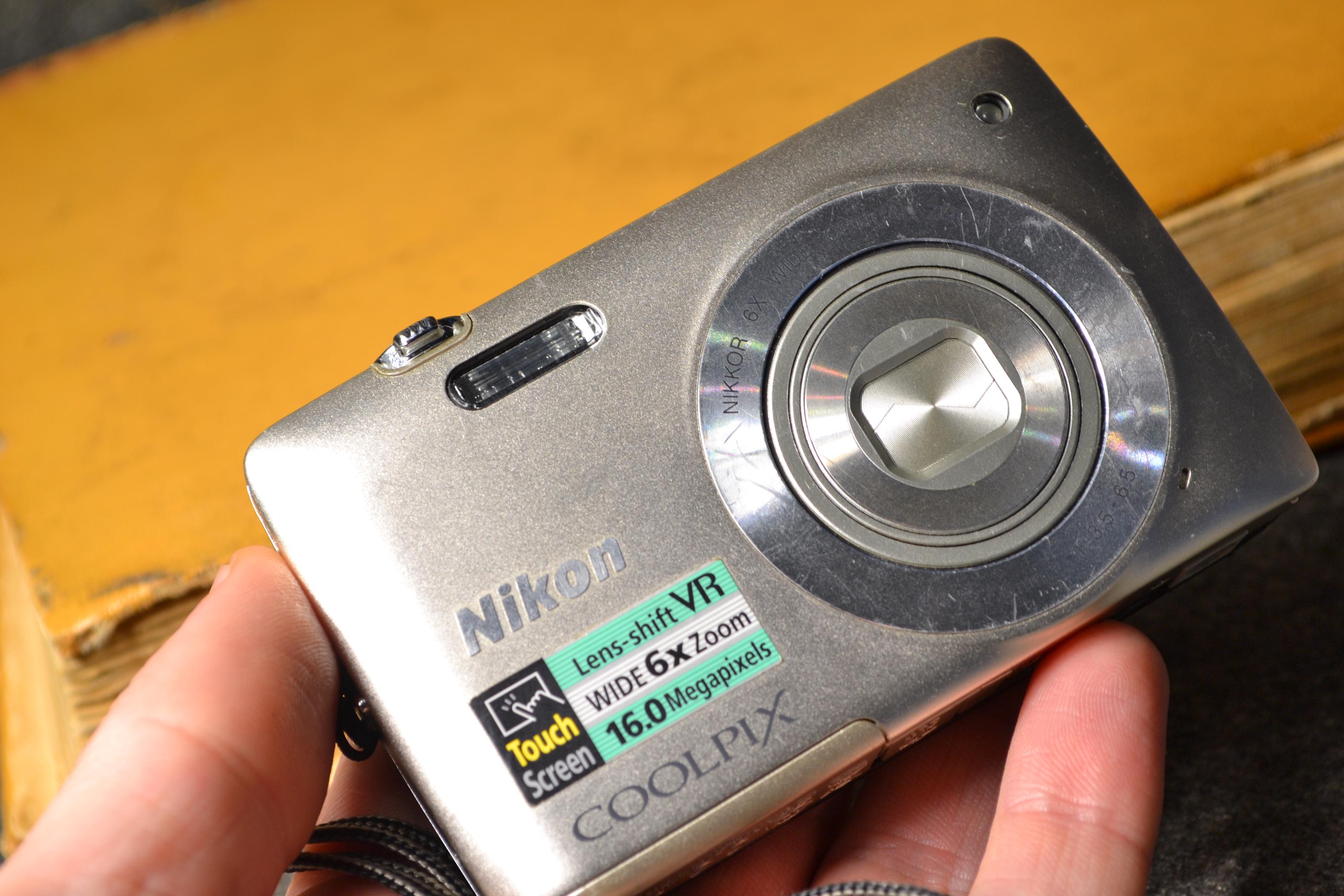 Nikon Coolpix S4300 Digital Camera – 16MP, Touchscreen – Compact
