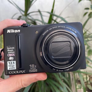 Black Nikon Coolpix S9100 Y2K Digital Camera, Battery & Charger Bundle