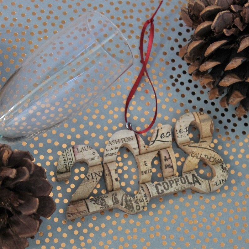wine lover gift 2018 wine cork Christmas ornament