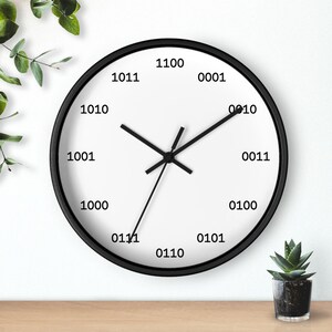 Horloge murale binaire, cadeau de programmeur, cadeau de décoration de nerd de bureau technique image 3