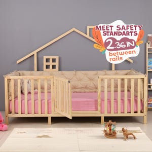 Montessori Floor Bed with Side Rails - Minimal Wooden Toddler Frame for Play Corners & Kids Spaces