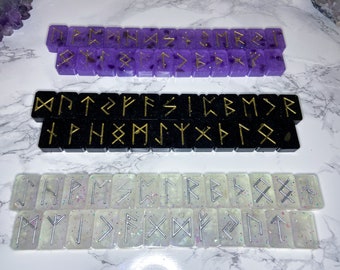 1 set of resin & crystal Runes