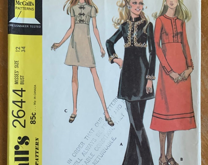 Vintage 1970s Sewing Pattern, B34