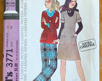 Vintage 1970s Sewing Pattern, b34" Womens Casual Dress or Raglan Top and Wide Leg Pants, McCalls 3771 UNCUT
