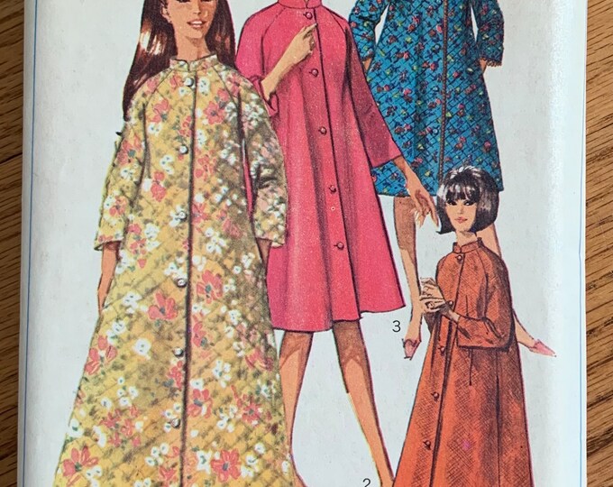 Vintage 60s Women's Mod A-line Robe in Two Lengths Sewing Pattern ...