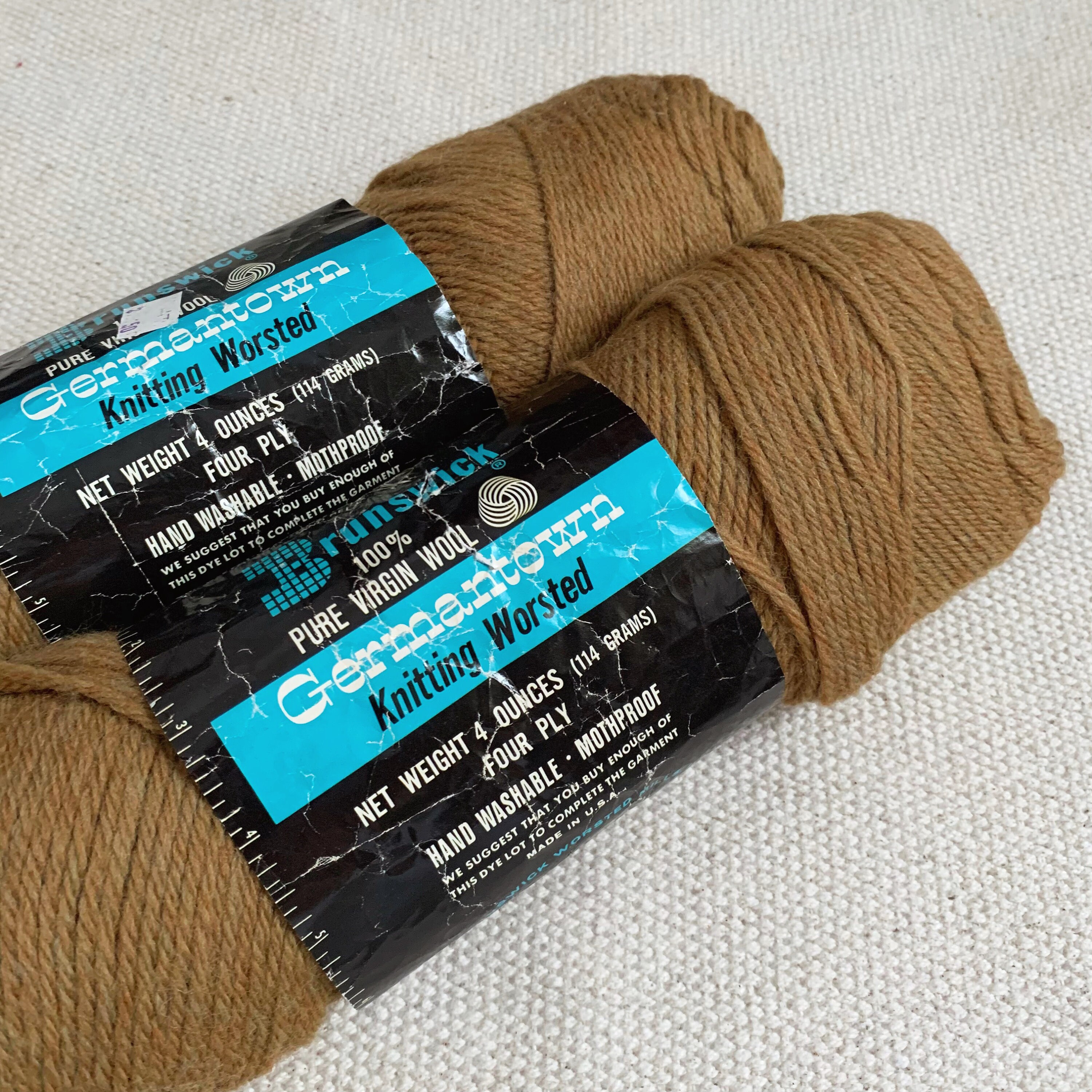 AMARANTH Patons Classic Wool Worsted Yarn Medium Weight 4. 