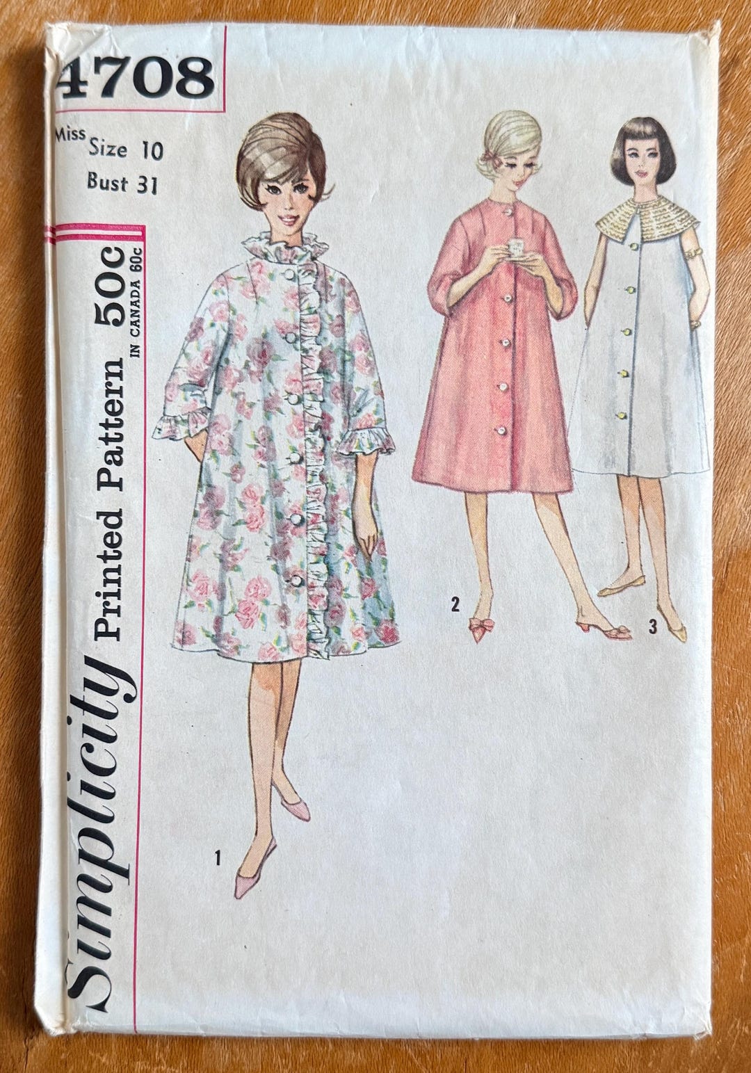Simplicity Robe Pattern 0621 Vintage 60s Women's Buttoned Robe Sewing Pattern - Simplicity 4708 ...