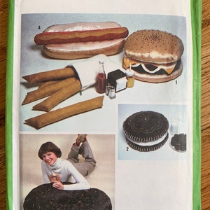 Junk Food Pillows Hamburger Cookie Donut Hot Dog and French Fries Simplicity 8643 FF, Vintage 1970s Sewing Pattern