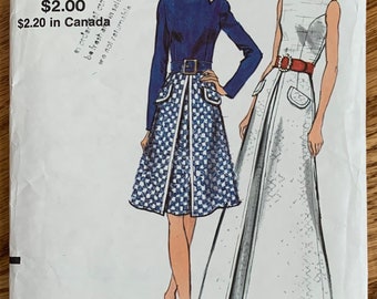b34" Womens One Piece Dress in Two Versions Vogue 8265, Vintage 1970s Sewing Pattern