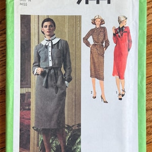 70s Shift Dress & Tie Belt Sewing Pattern - Detachable Collar, Band and Cuffs - Simplicity 9144 FF (bust 36")