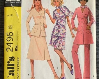 b31" Womens Two Piece Dress or Buttoned Tunic Top and Cuffed Straight Leg Pants McCalls 2496 UNCUT, Vintage 1970s Sewing Pattern