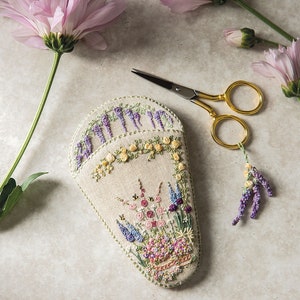 ETSY&#39;S PICK! Embroidered Country Garden Scissor keeper - Pattern & Print - Threads NOT included