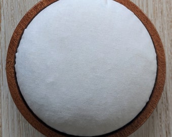 Alfiletero MEDIANO de madera de caoba (SAPELE)