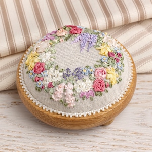 ETSY&#39;S PICK! PP06 Floral Beauty - Pattern & Print - Ribbons, threads and pincushion base NOT included