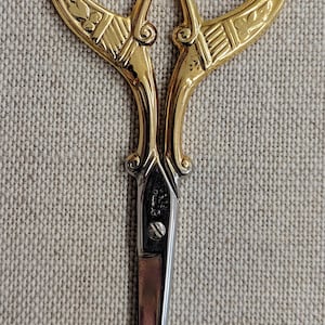 Embroidery Scissors - Square design